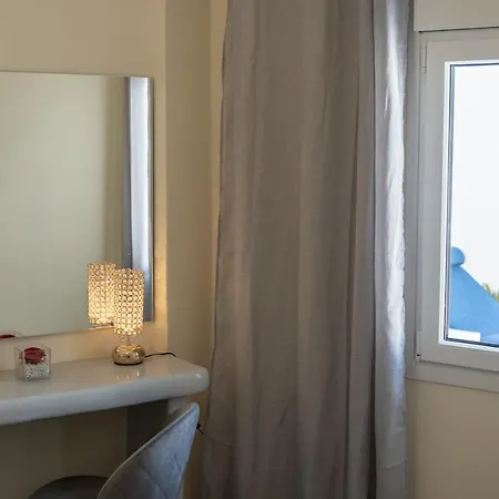 White Swallow Santorini *