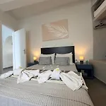 度假居 White Swallow Santorini *