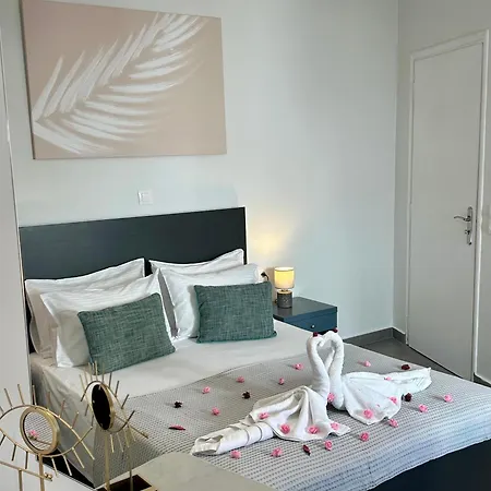 White Swallow Santorini Vakantiehuis Vourvoúlos