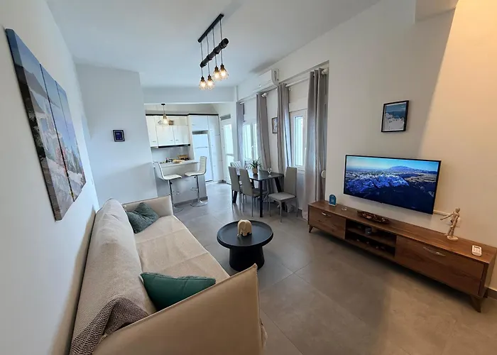 White Swallow Santorini * Vourvoúlos